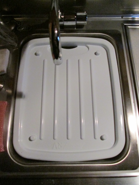 DISH DRAINER WITH TRAY, 43511