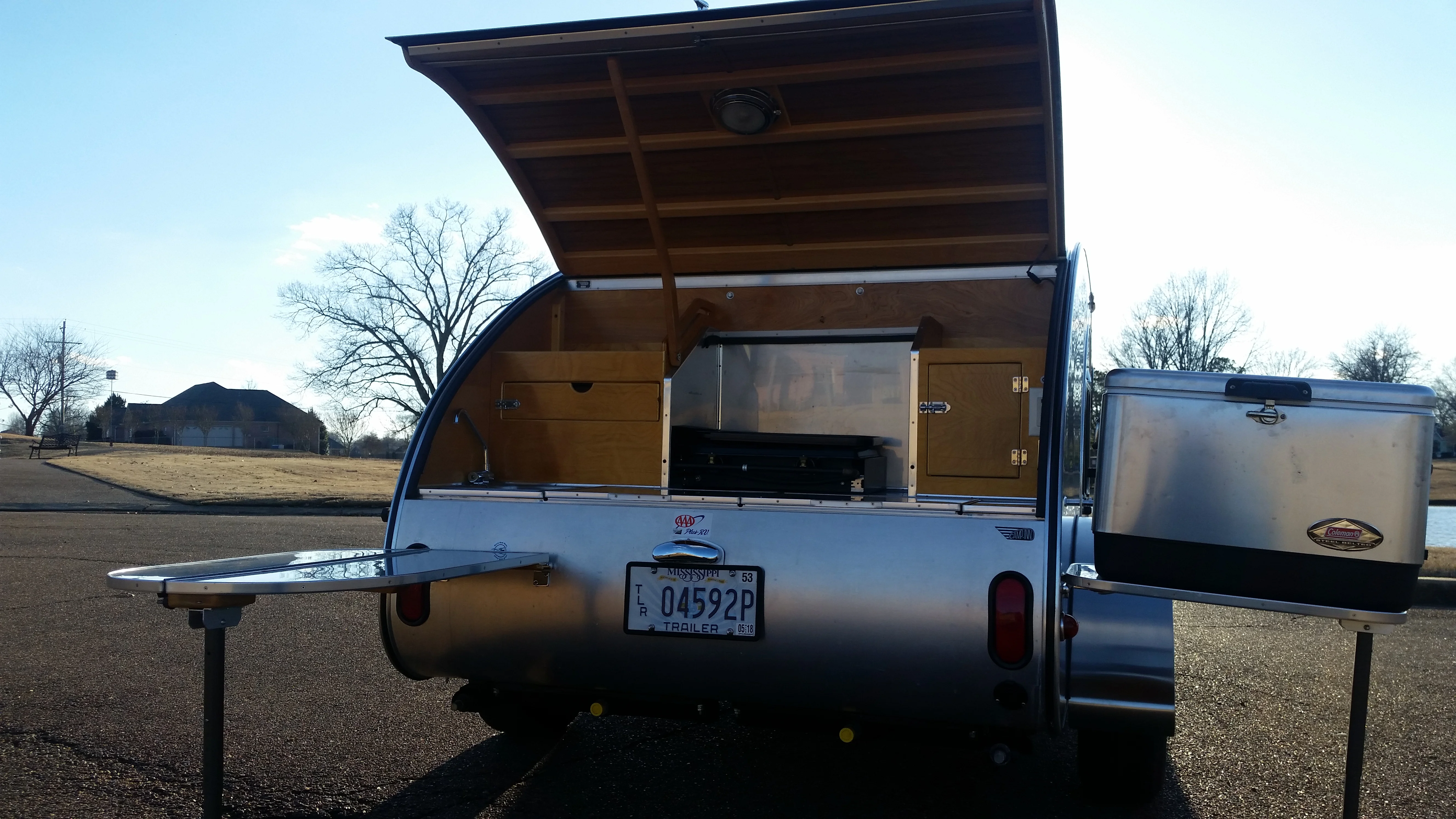 2005 Camp-Inn 560 Ultra, Kitchen View 2.webp