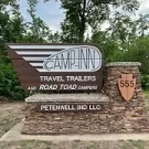 Camp-Inn sign small.webp