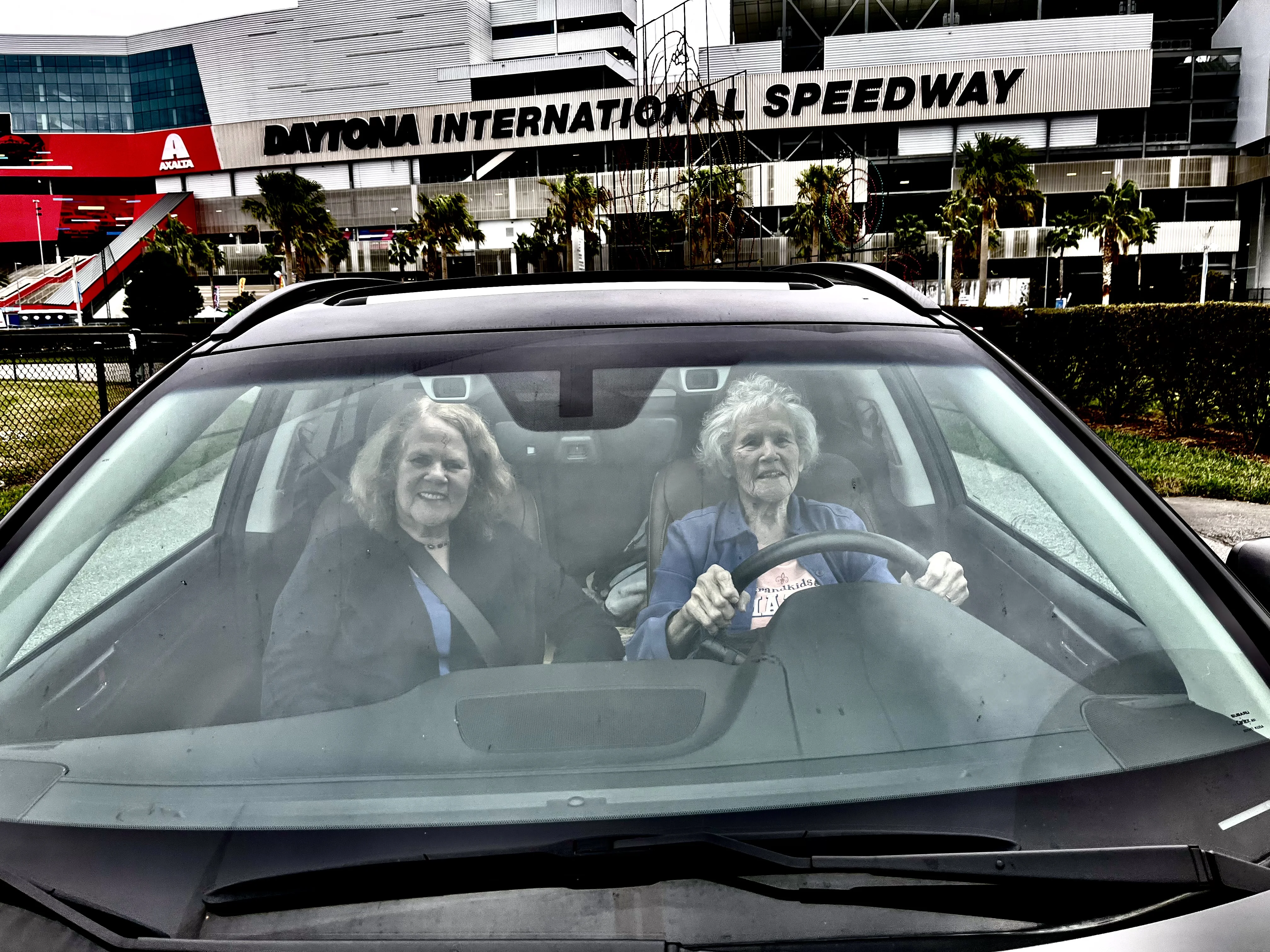 26AFDAFB-4EDB-4DFD-9889-546A6D0F44F8