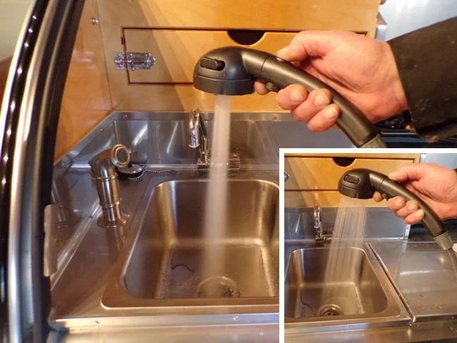 bougeRV_waterHeater4.webp
