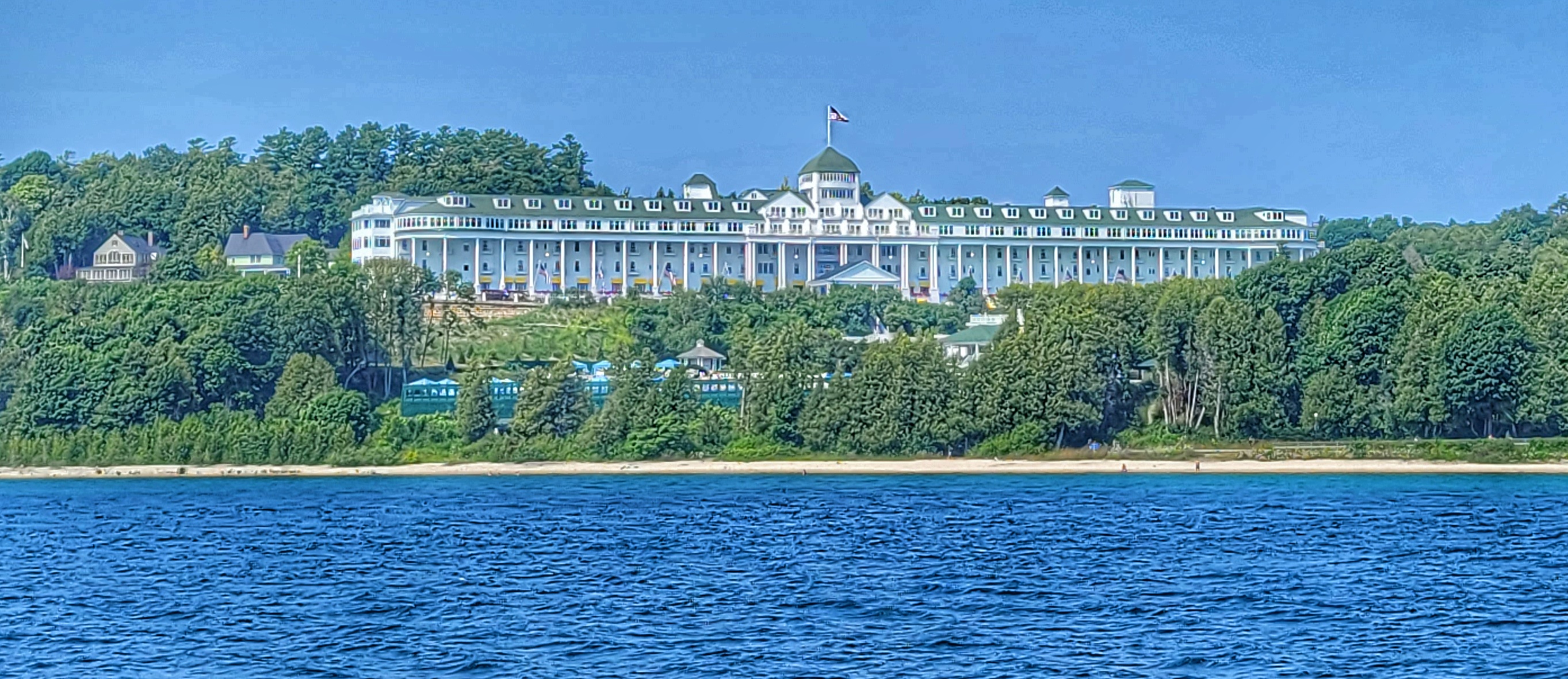 Grand Hotel